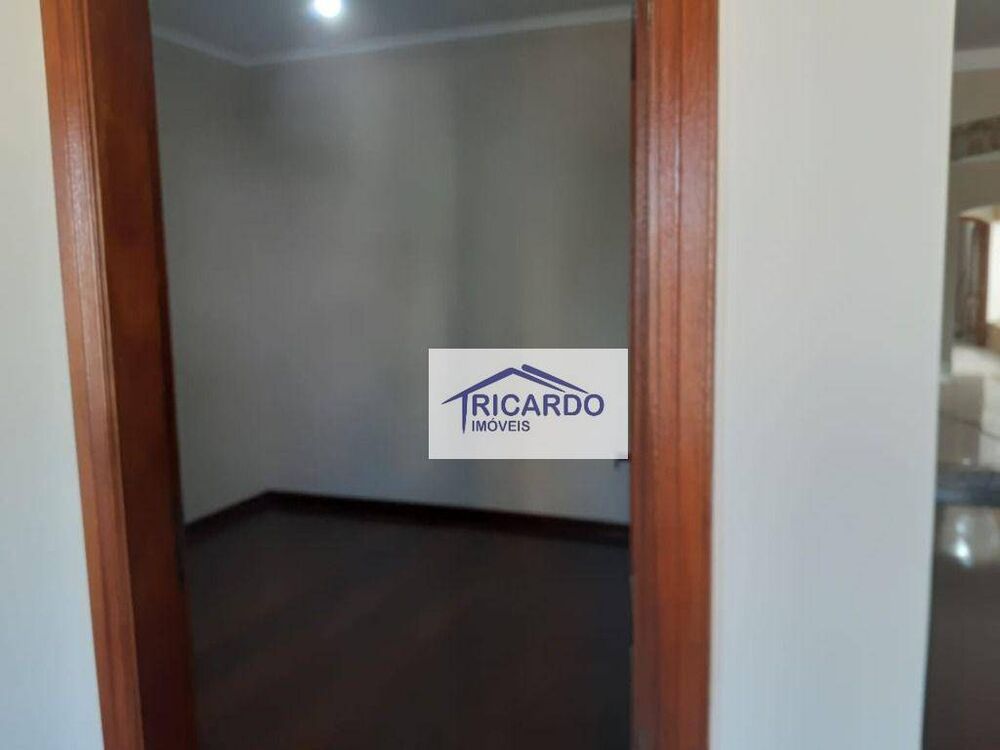Sobrado, 3 quartos, 300 m² - Foto 5