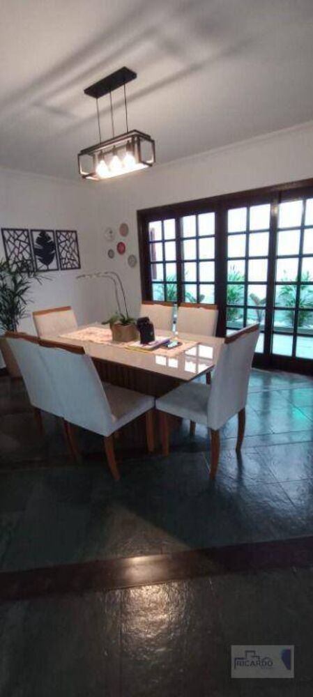 Sobrado à venda com 4 quartos, 489m² - Foto 4