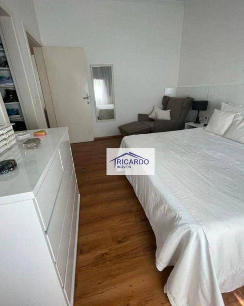 Sobrado, 3 quartos, 200 m² - Foto 1