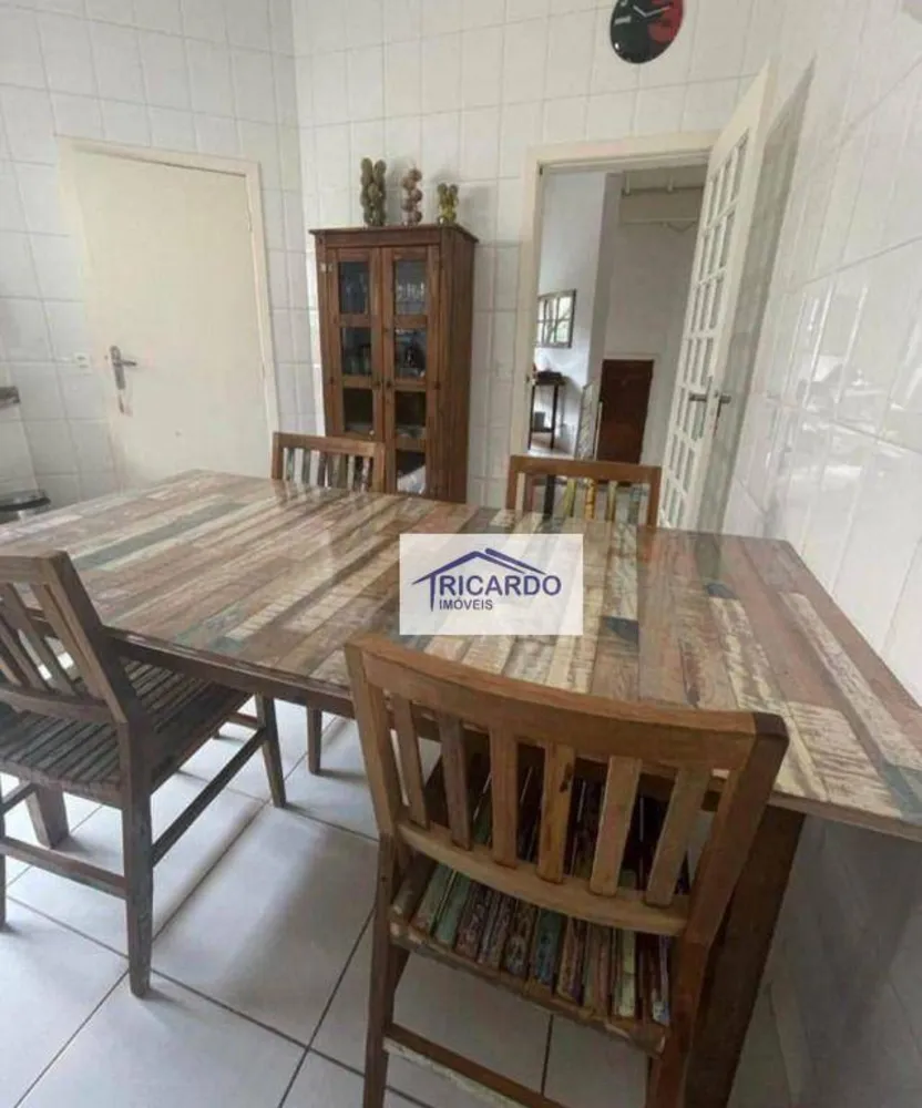 Sobrado, 3 quartos, 200 m² - Foto 4