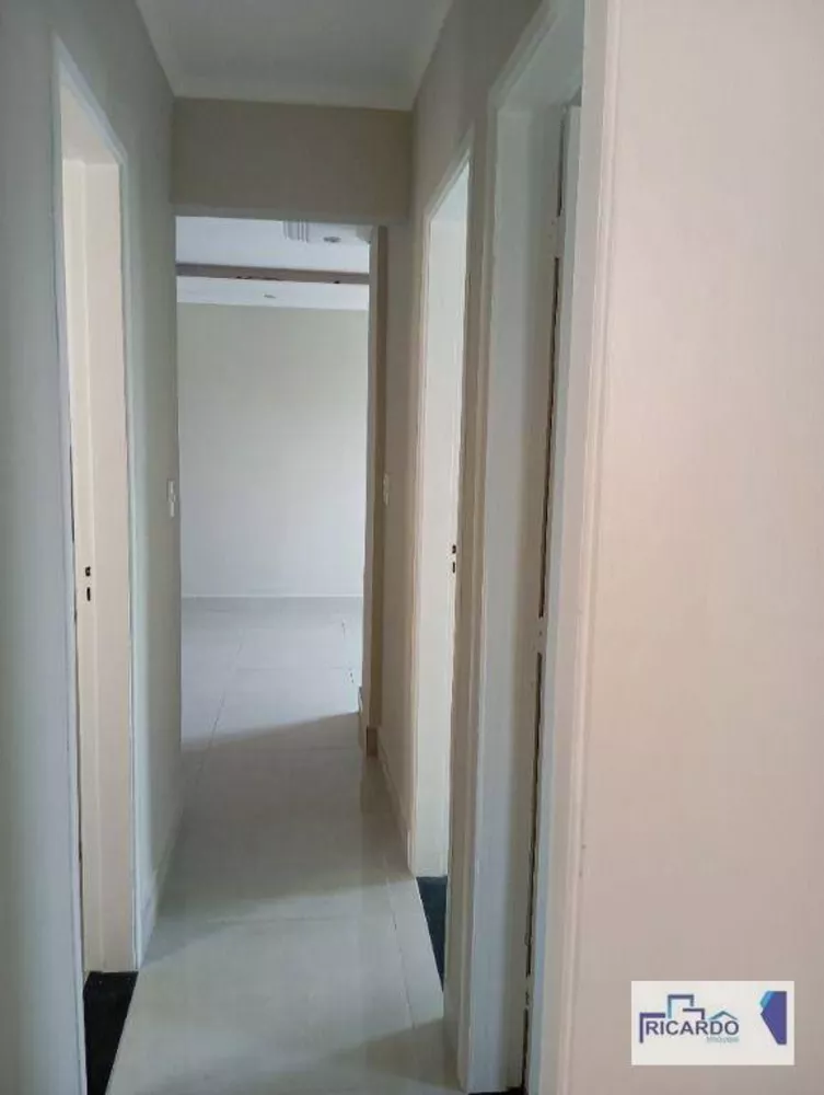 Apartamento à venda com 3 quartos, 64m² - Foto 8