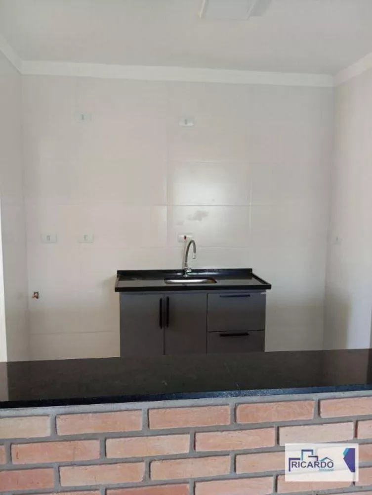 Apartamento à venda com 3 quartos, 64m² - Foto 3