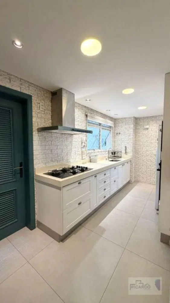 Apartamento, 3 quartos, 182 m² - Foto 2