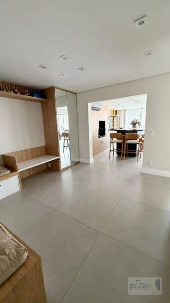 Apartamento, 3 quartos, 182 m² - Foto 4