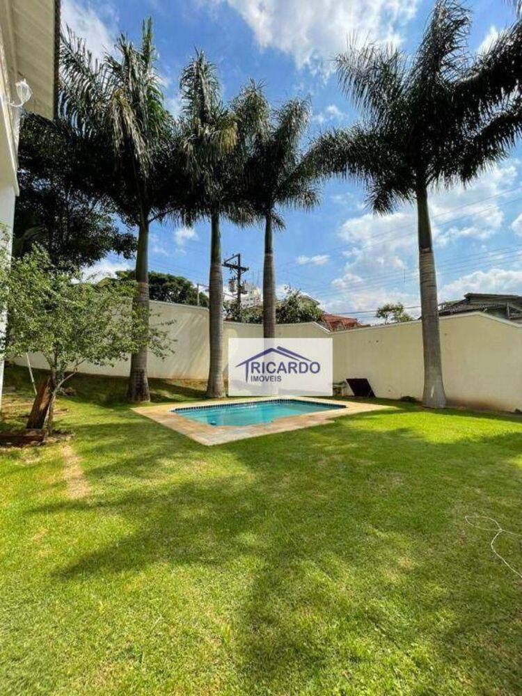 Sobrado à venda com 4 quartos, 538m² - Foto 3