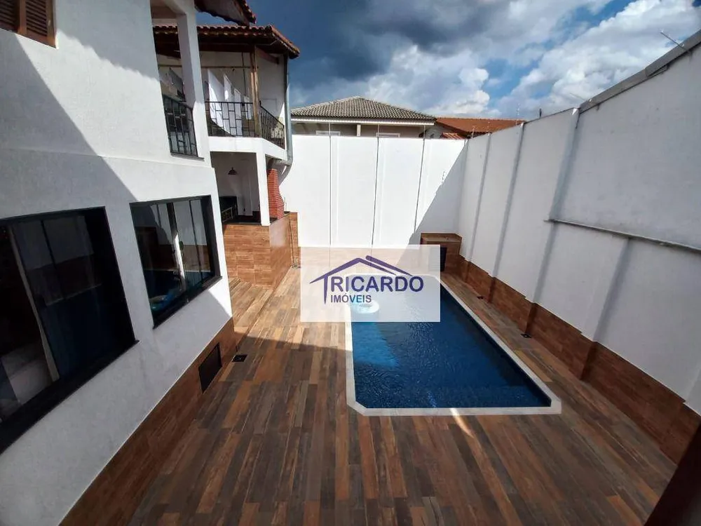 Sobrado, 3 quartos, 452 m² - Foto 15
