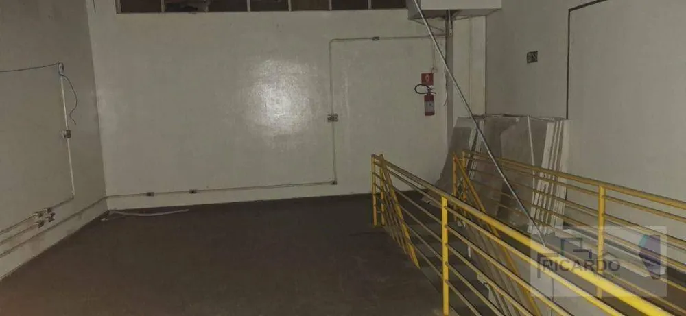 Depósito-Galpão, 5200 m² - Foto 12