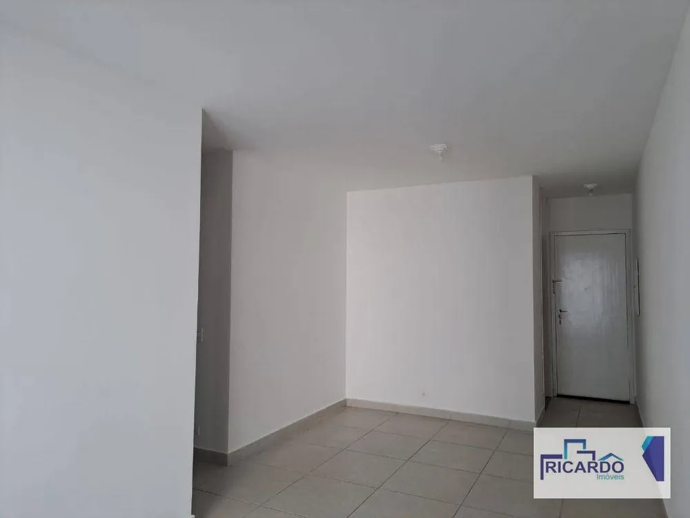 Apartamento, 2 quartos, 60 m² - Foto 2