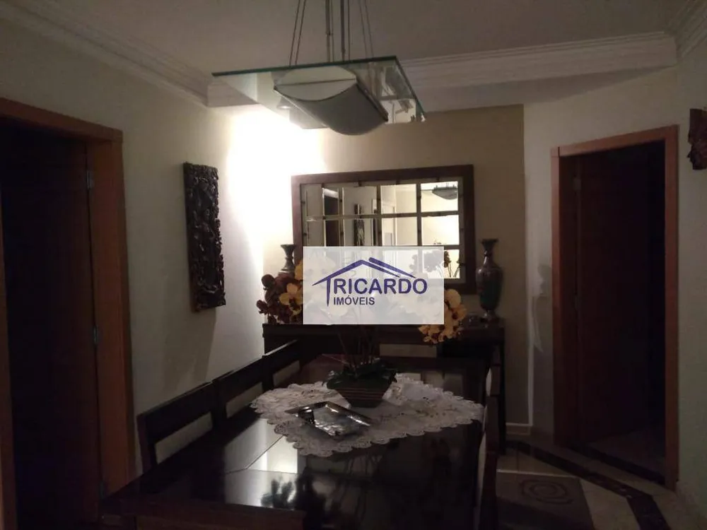 Apartamento, 3 quartos, 149 m² - Foto 1