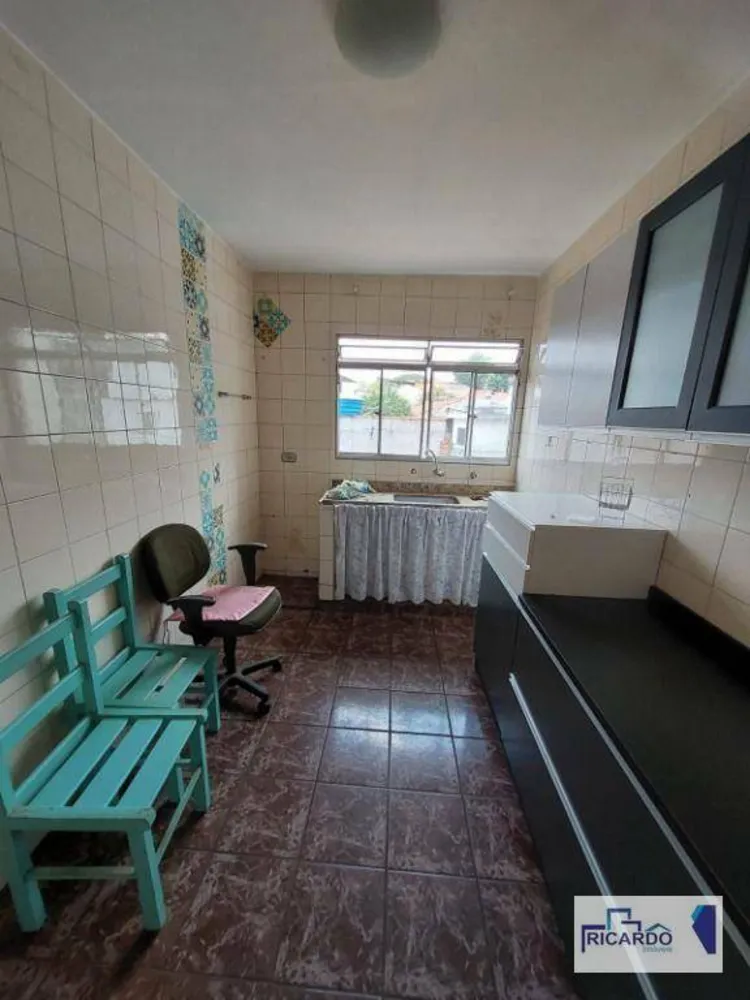 Casa, 2 quartos, 225 m² - Foto 3