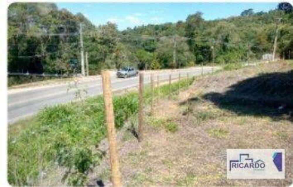 Terreno, 21 hectares - Foto 1