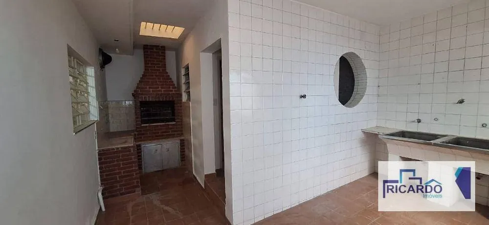 Casa, 3 quartos, 257 m² - Foto 20