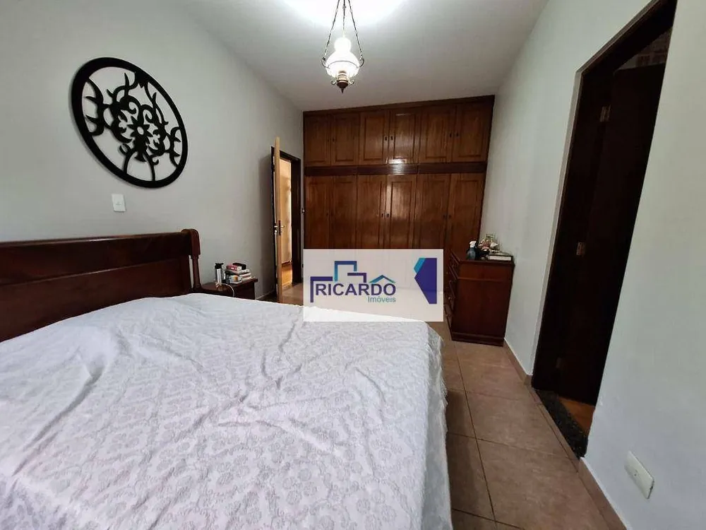 Casa, 3 quartos, 300 m² - Foto 9