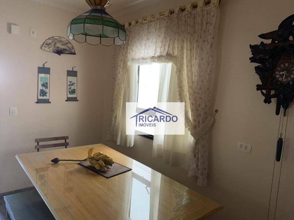 Apartamento, 4 quartos, 220 m² - Foto 1