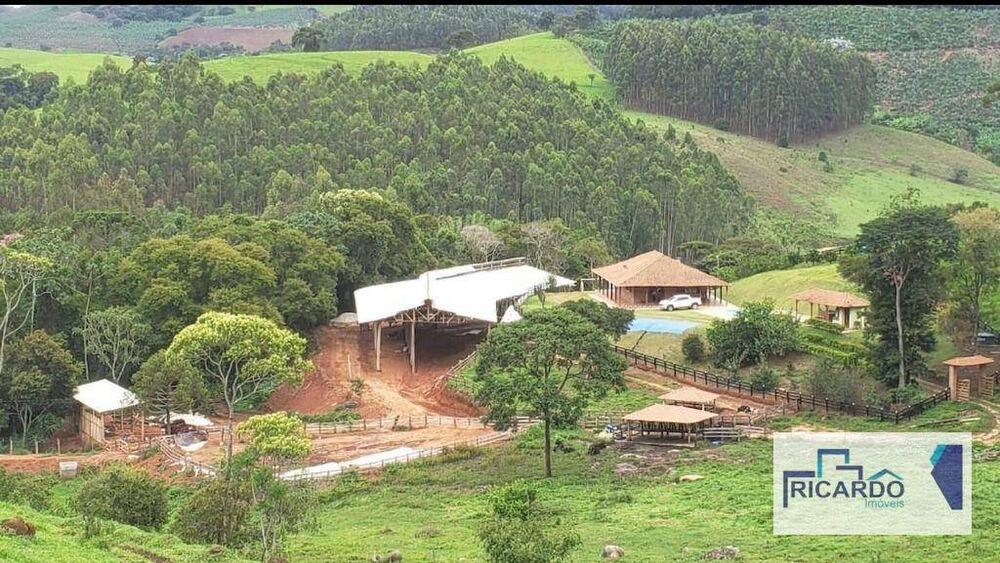 Sítio à venda com 2 quartos, 135000M2 - Foto 1