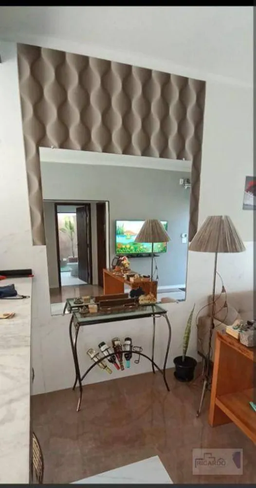 Casa, 3 quartos, 158 m² - Foto 4