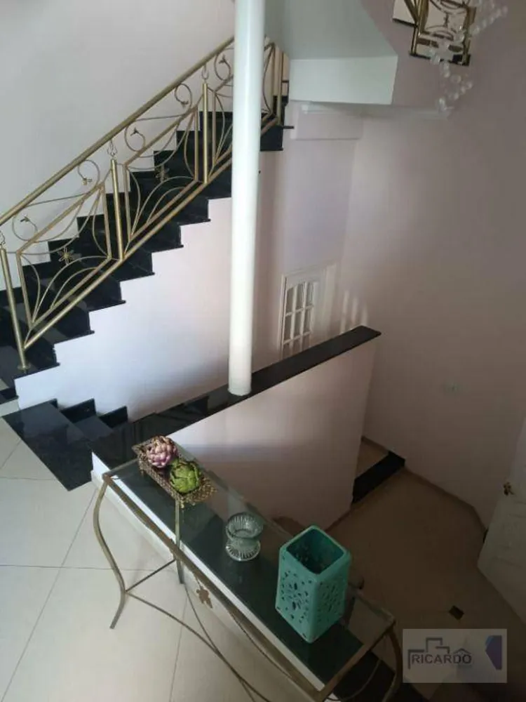 Sobrado, 5 quartos, 306 m² - Foto 9