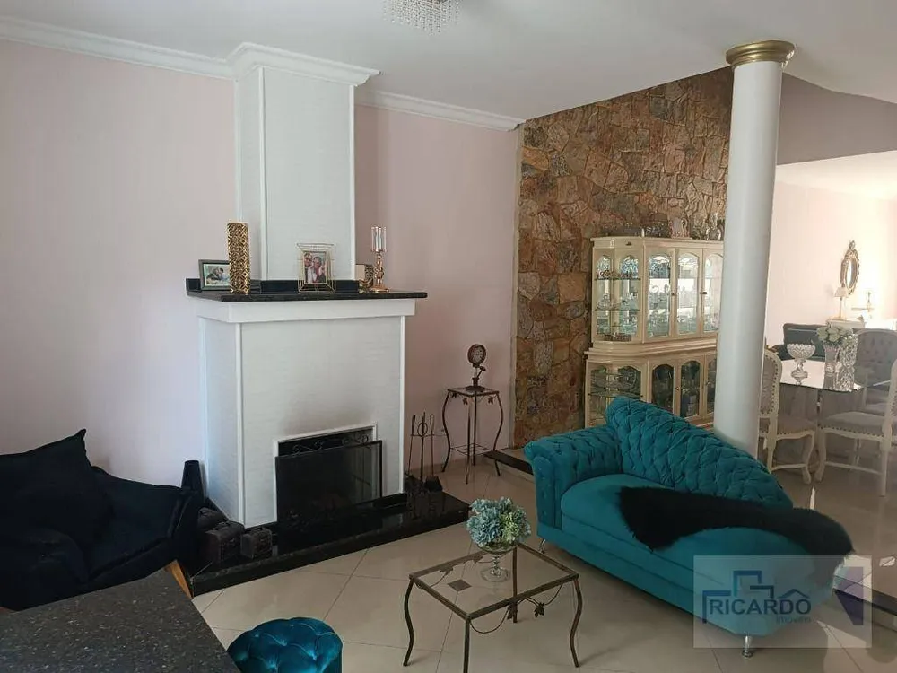 Sobrado, 5 quartos, 306 m² - Foto 3
