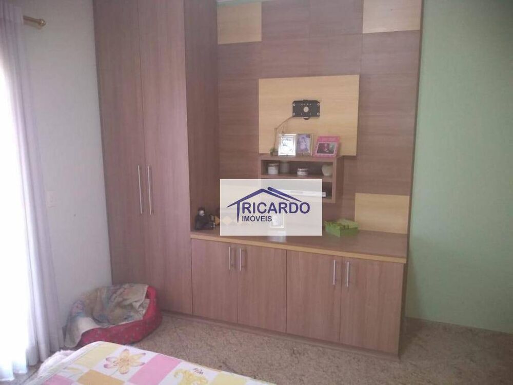 Sobrado, 3 quartos, 220 m² - Foto 4