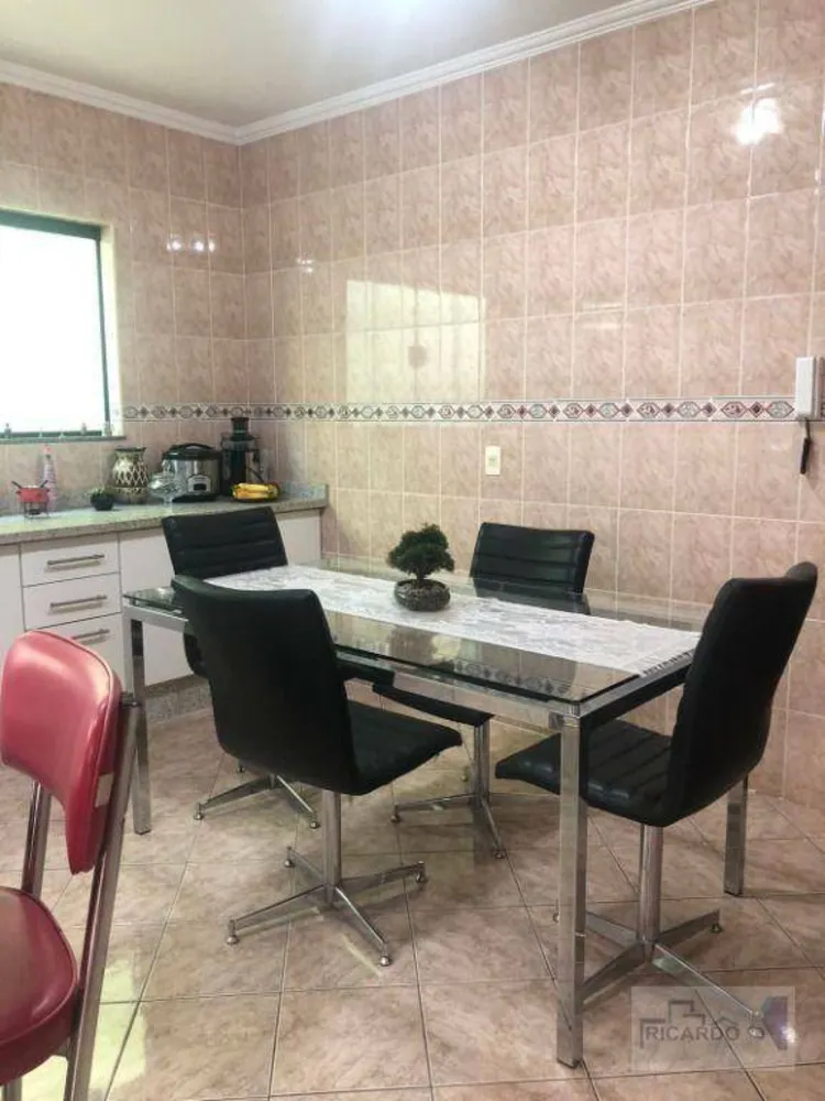 Sobrado, 3 quartos, 220 m² - Foto 13