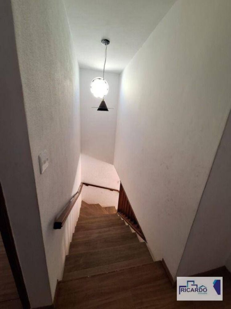 Sobrado à venda com 3 quartos, 190m² - Foto 3