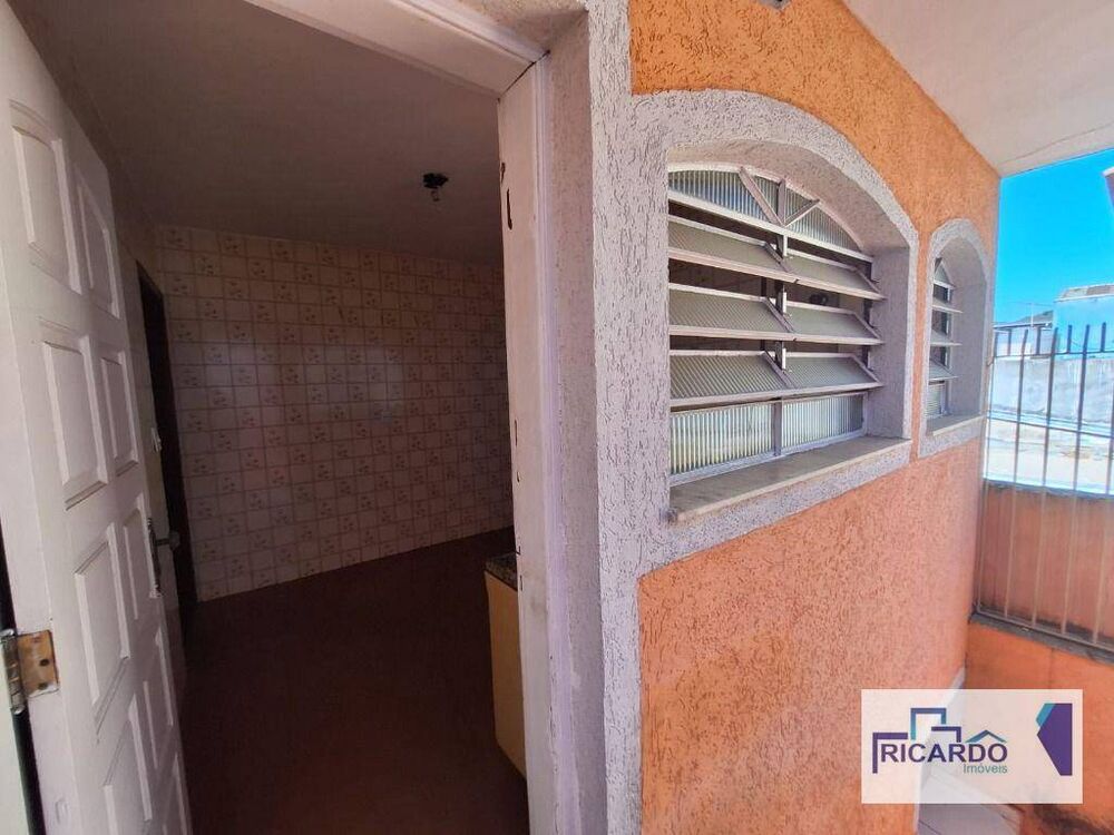 Sobrado à venda com 3 quartos, 190m² - Foto 11