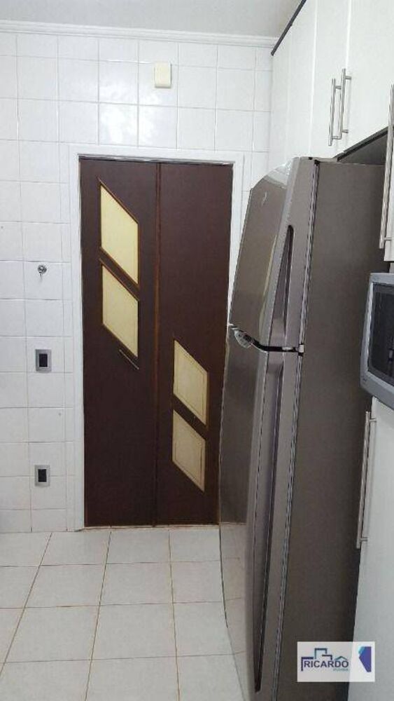 Apartamento para alugar com 3 quartos, 100m² - Foto 5