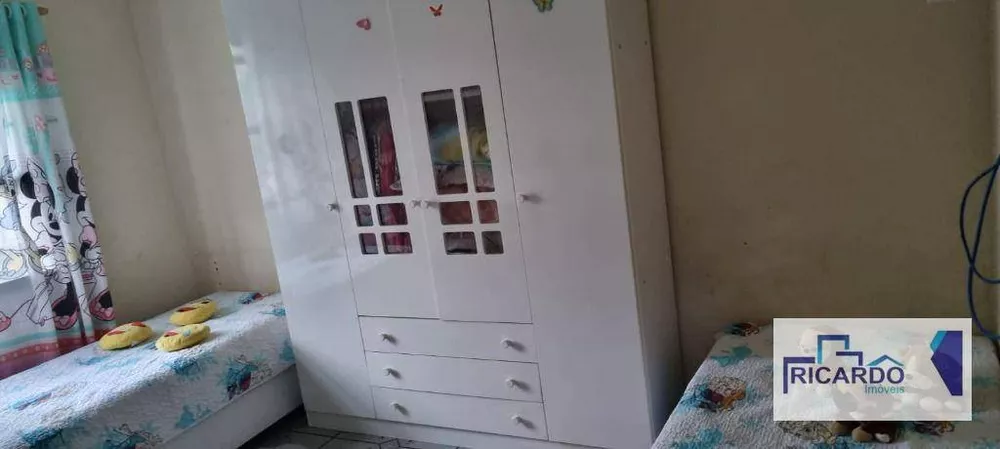 Sobrado à venda com 4 quartos, 212m² - Foto 18