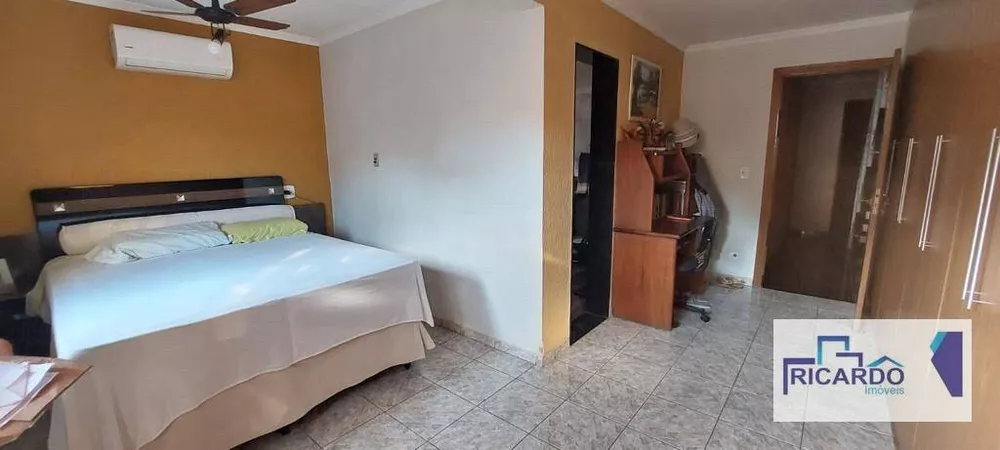 Casa à venda com 3 quartos, 200m² - Foto 6