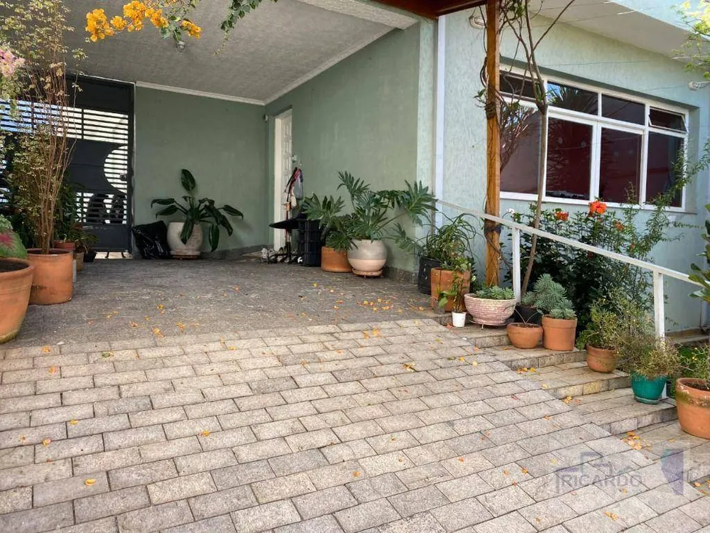 Casa, 3 quartos, 164 m² - Foto 1