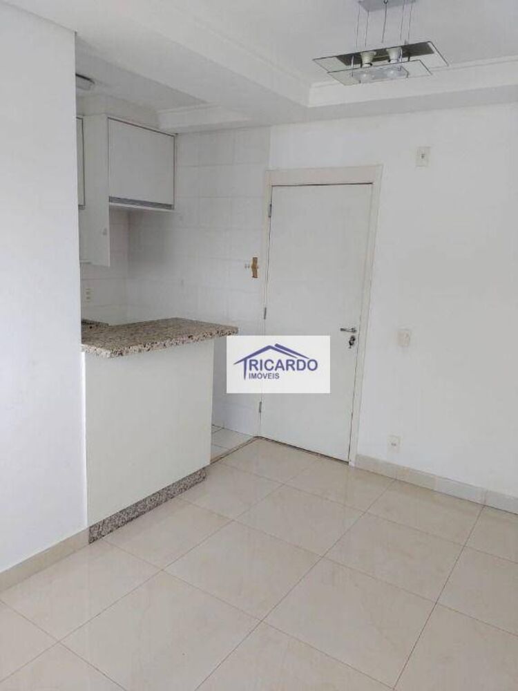 Apartamento, 2 quartos, 43 m² - Foto 2