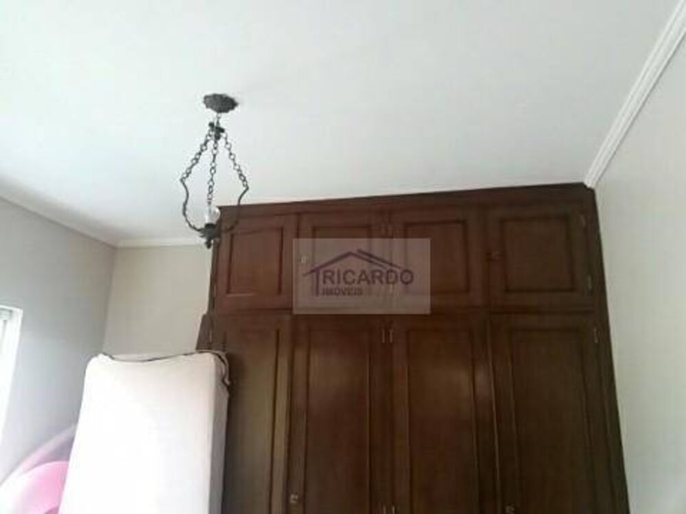 Casa, 3 quartos, 250 m² - Foto 8