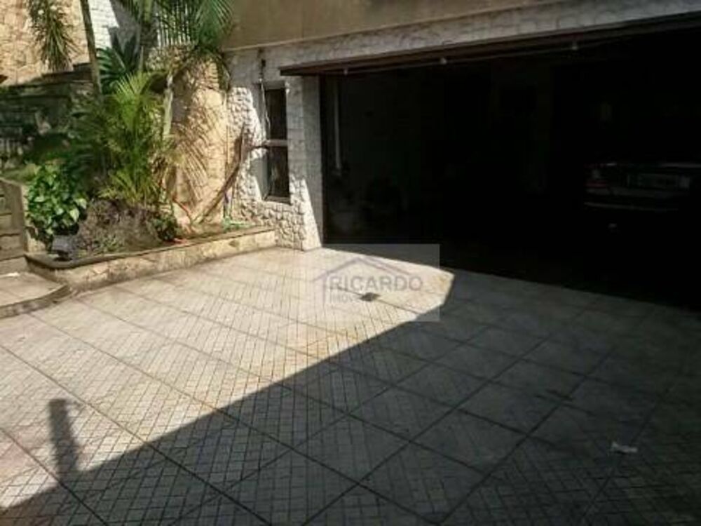 Casa, 3 quartos, 250 m² - Foto 1