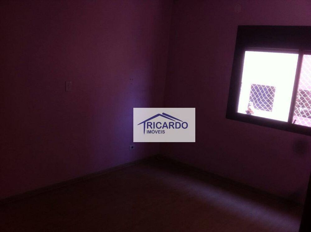 Apartamento à venda com 4 quartos, 190m² - Foto 1