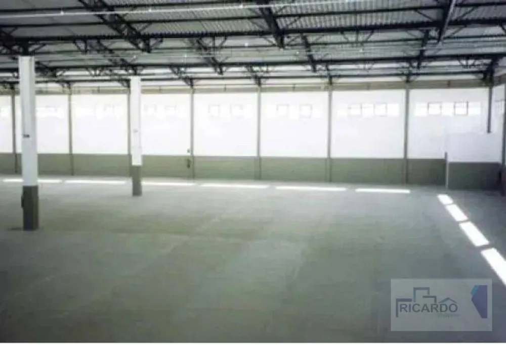 Depósito-Galpão, 2975 m² - Foto 1