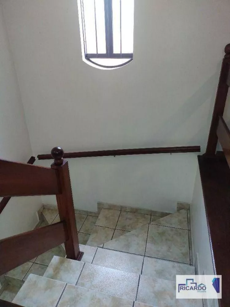 Sobrado à venda com 3 quartos, 340m² - Foto 11