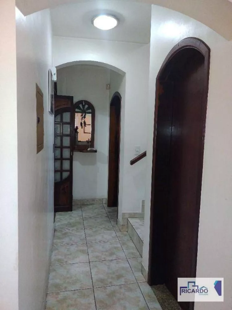 Sobrado à venda com 3 quartos, 340m² - Foto 3