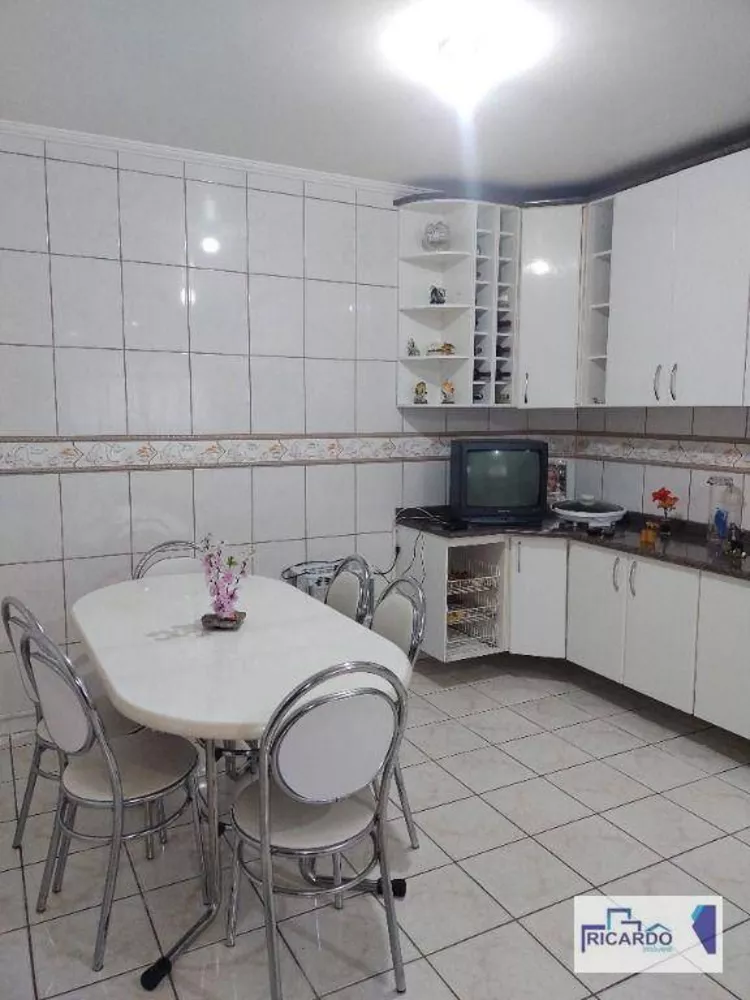 Sobrado à venda com 3 quartos, 340m² - Foto 9