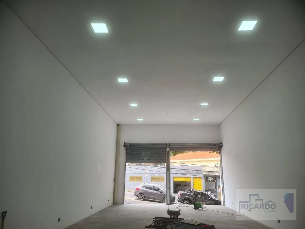 Loja-Salão, 240 m² - Foto 1