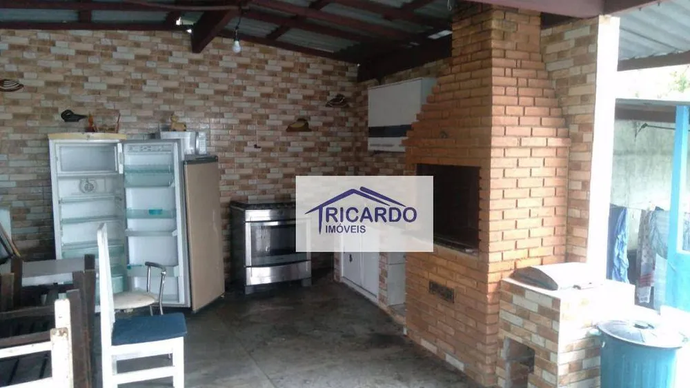 Chácara, 3 quartos, 1200 m² - Foto 2