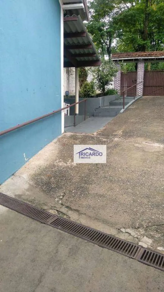 Chácara, 3 quartos, 1200 m² - Foto 11