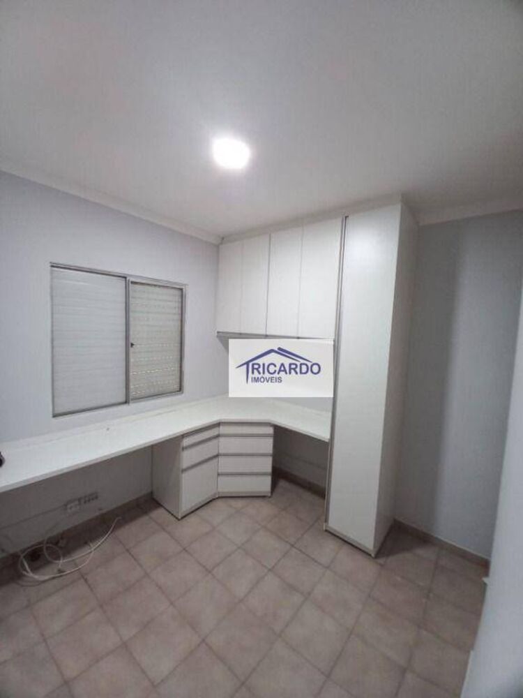 Apartamento à venda com 3 quartos, 68m² - Foto 10