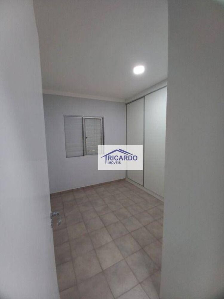 Apartamento à venda com 3 quartos, 68m² - Foto 5
