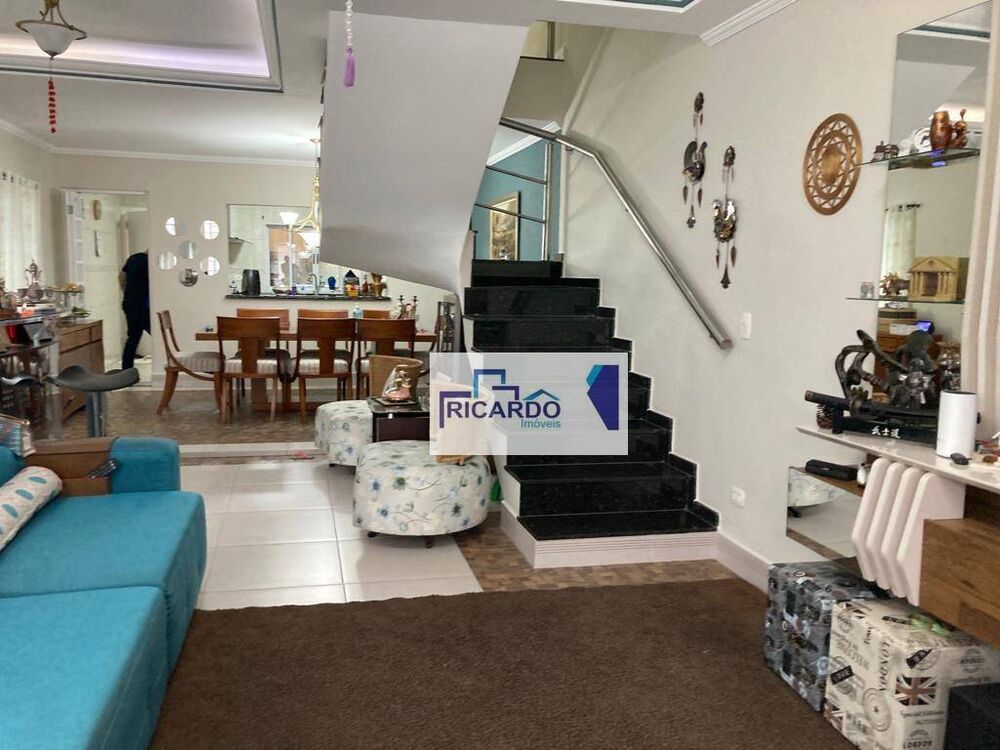 Sobrado, 3 quartos, 265 m² - Foto 1
