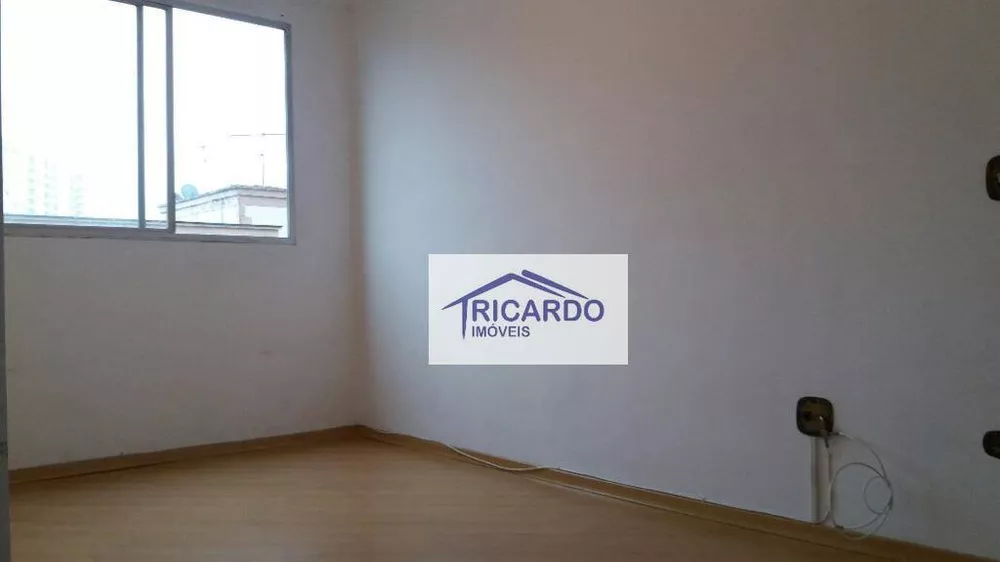 Apartamento à venda com 1 quarto, 40m² - Foto 11