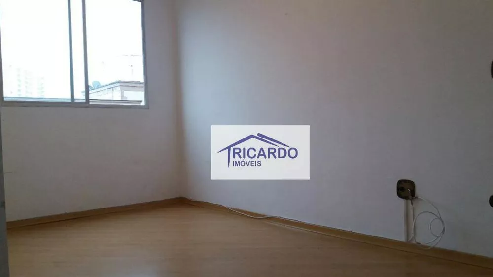 Apartamento à venda com 1 quarto, 40m² - Foto 12