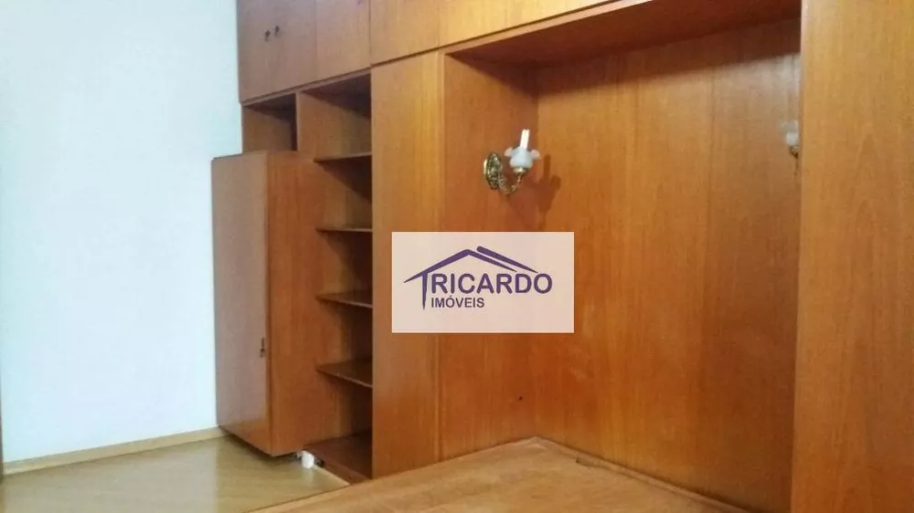 Apartamento à venda com 1 quarto, 40m² - Foto 7