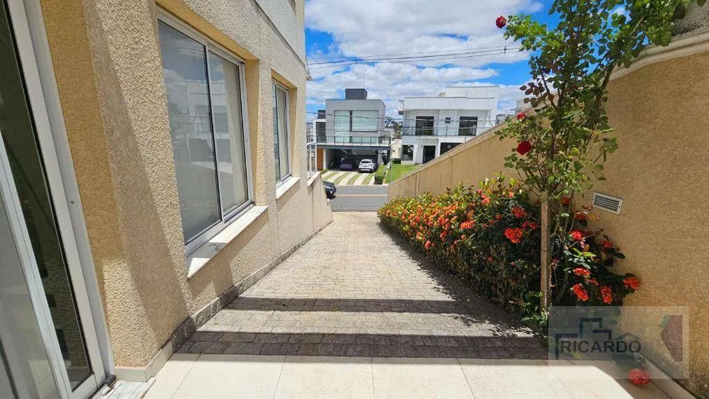 Sobrado, 4 quartos, 386 m² - Foto 4