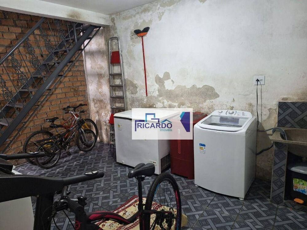 Sobrado, 3 quartos, 229 m² - Foto 3