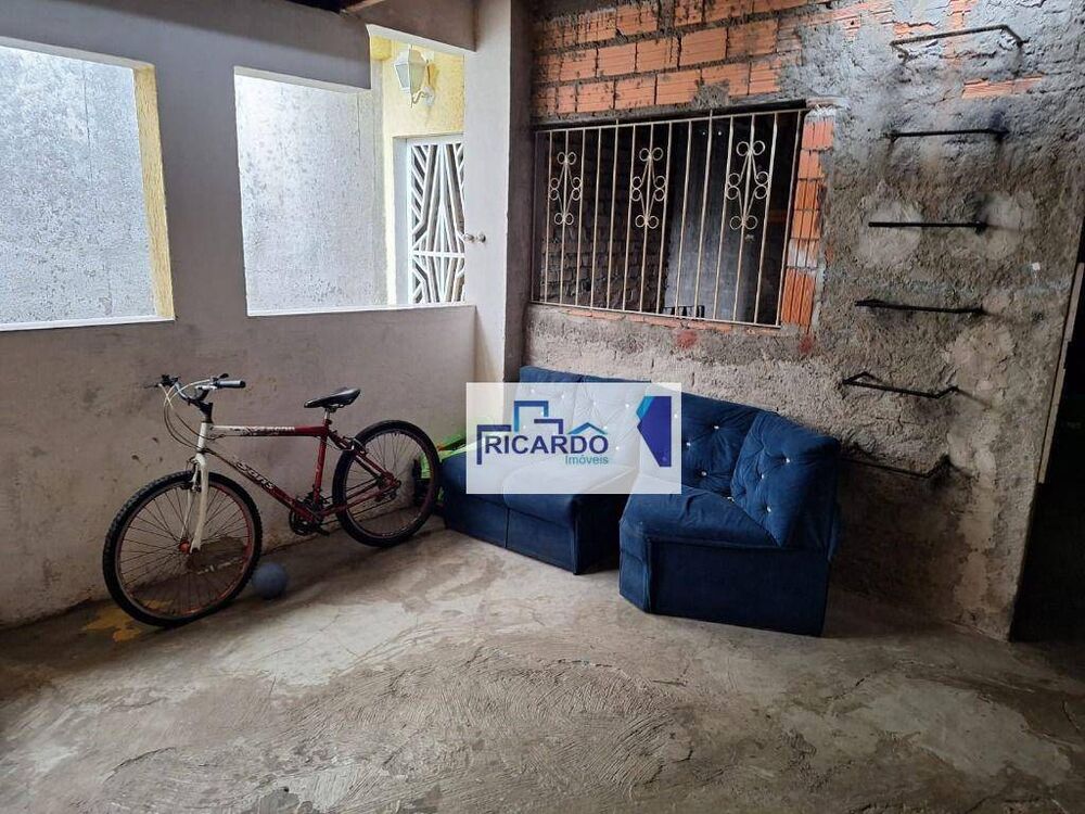 Sobrado, 3 quartos, 229 m² - Foto 8